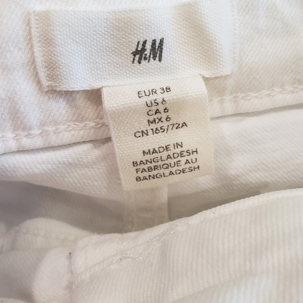 H&M High Waist Button Up Cropped Distressed White Jeans Size 6 - Picture 4 of 8